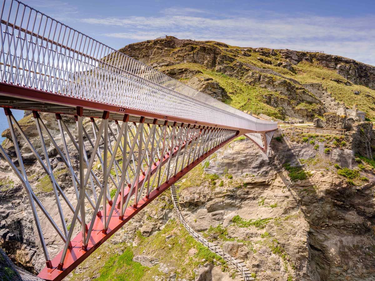 Ouverture de la passerelle du château de Tintagel